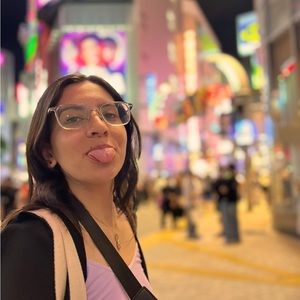 Meet your Posher, Sabrina